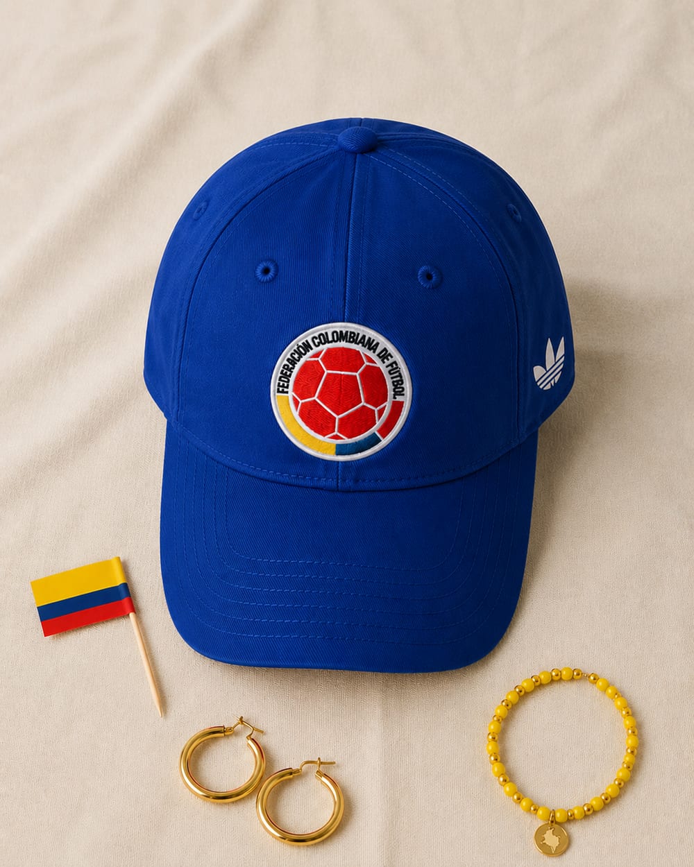Gorra tricolor azul con bordado oficial