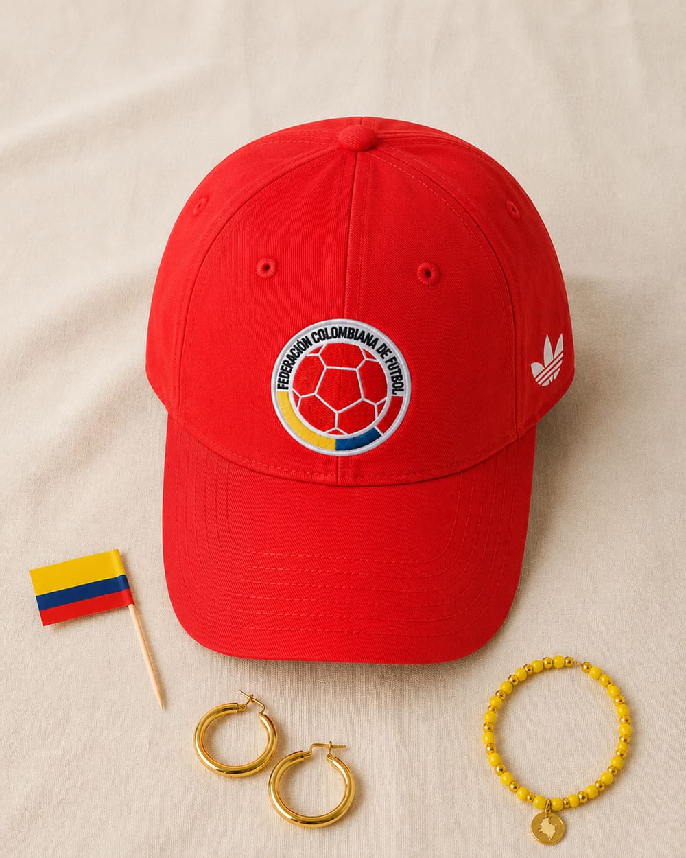 Gorra tricolor roja con bordado oficial
